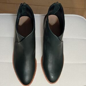 Soludos Stylish Women's Leather Shoes - Black
